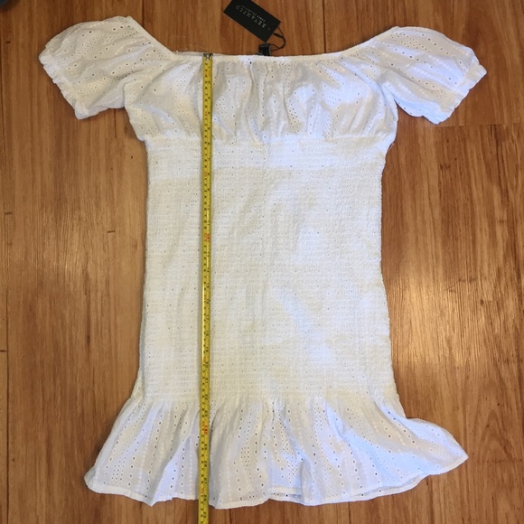 XL White Off The Shoulder boho Smocked Mini Dress - Picture 3 of 4